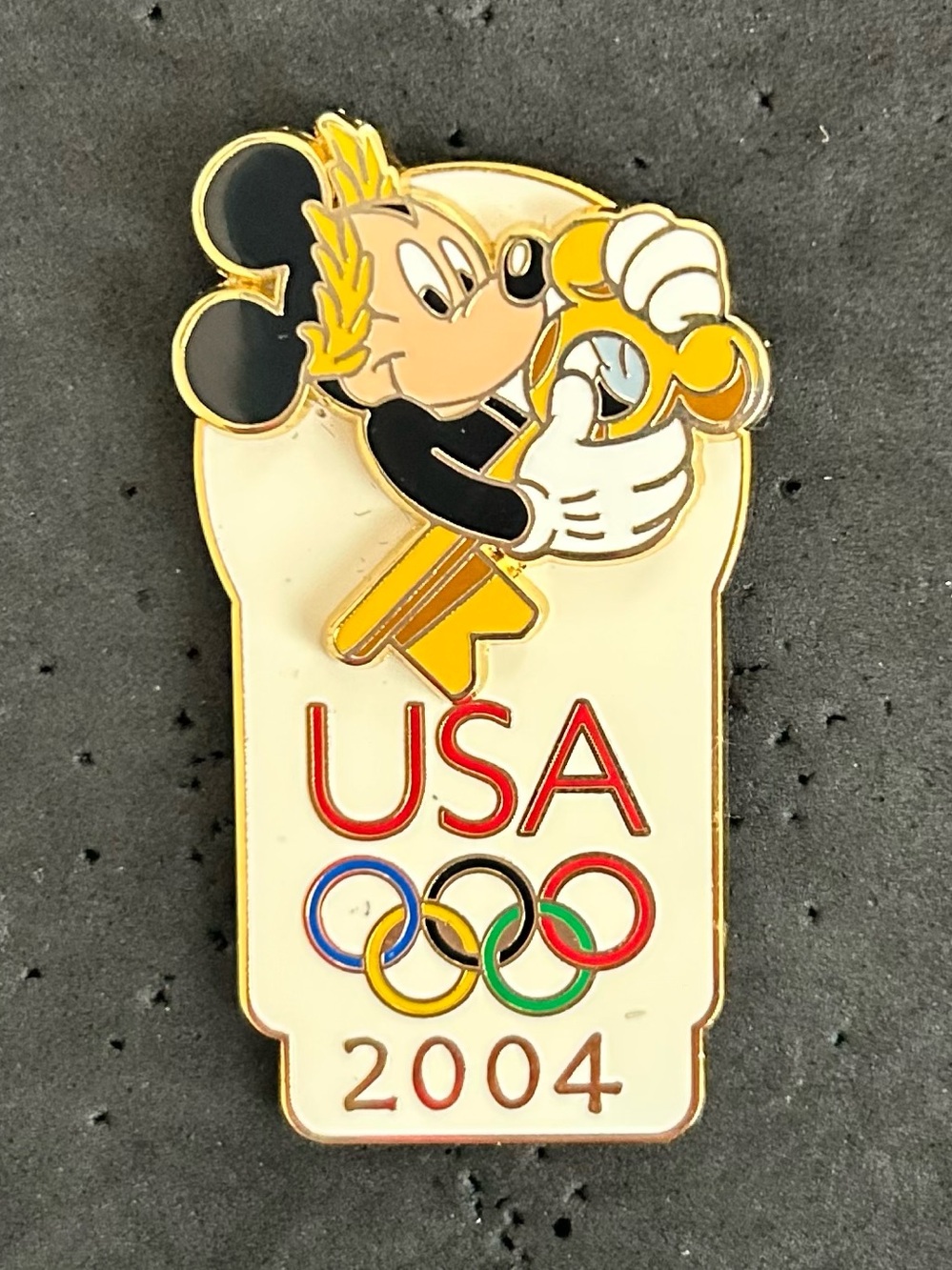 Disney WDW Mickey USA Olympic Logo Gold Key Passholder LE 7500 2004 Pin